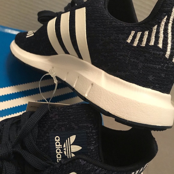adidas Other - New Adidas Swift Run J Kids